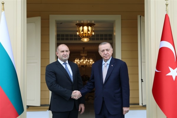 Cumhurbaşkanı Erdoğan, Bulgaristan Cumhurbaşkanı Radev ile ortak basın toplantısı düzenledi