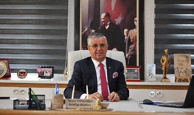 Kemer Belediye Başkanı Necati Topaloğlu'ndan personele yılbaşı öncesi müjde