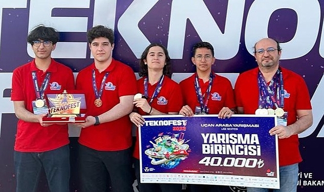 Bahçeşehir Koleji öğrencileri, TEKNOFEST'te ödülleri topladı