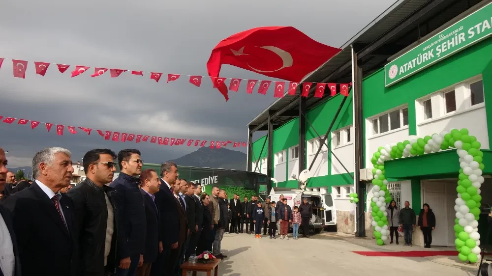 Anamur Atatürk Şehir Stadyumu Törenle Açıldı