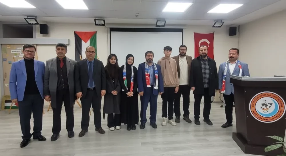 Anamur Şehit Yüksel Alçın Anadolu İmam Hatip Lisesi  Gençleri, Gazze İçin El Ele Verildi