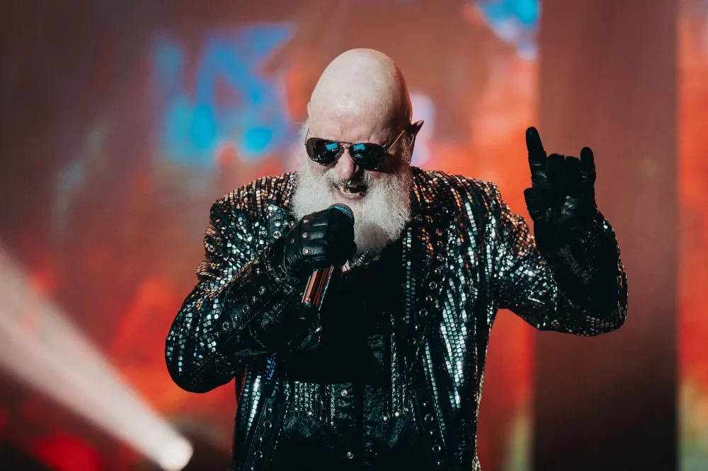 71 yaşındaki Judas Priest İstanbul’u salladı Türkiye’yi öve öve bitiremedi