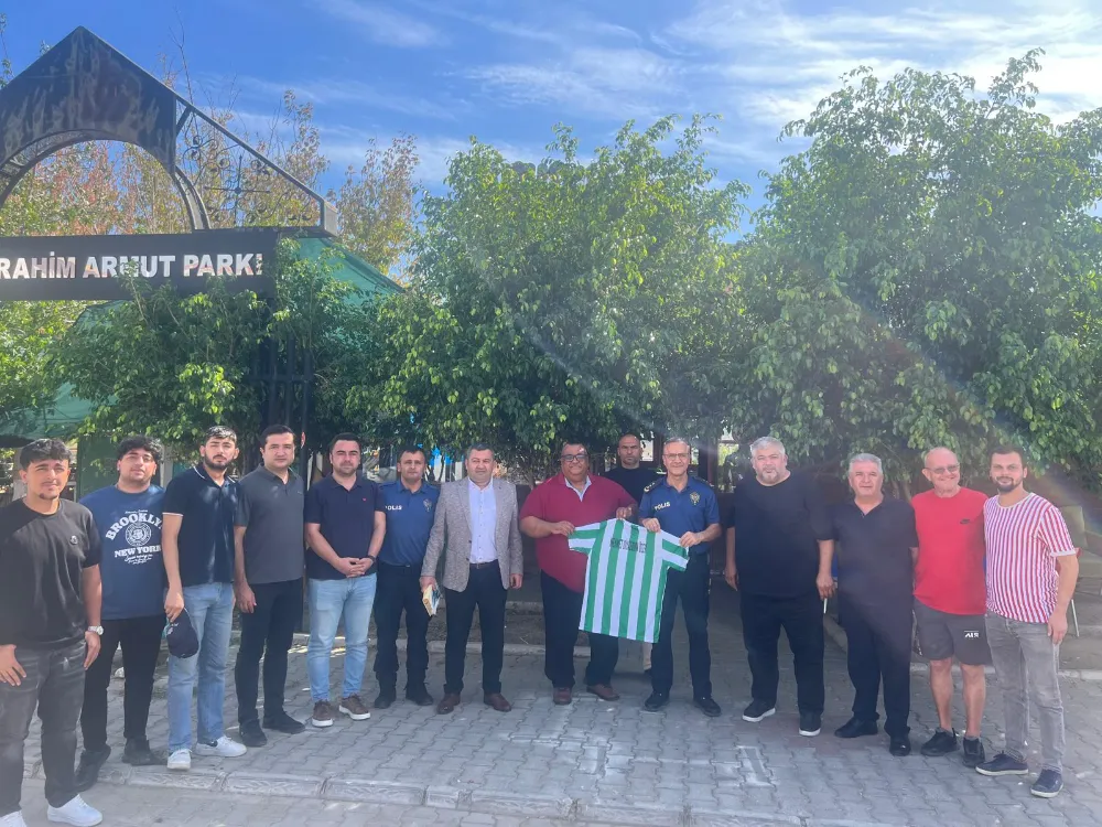 Anamurspor Taraftar Derneği’nden İlçe Emniyet Müdürü Özer’e Ziyaret