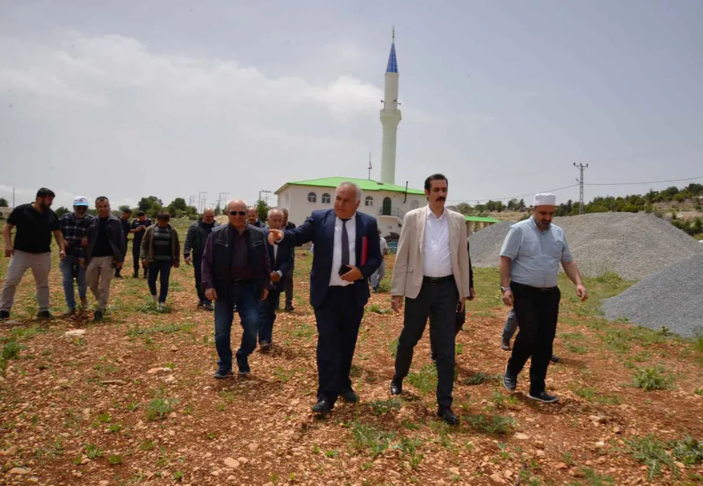 Muhtar Bolluk’un Hizmetlerini Dinleyen Kaymakam Dereköyün Fahri Hemşerisi Oldu 