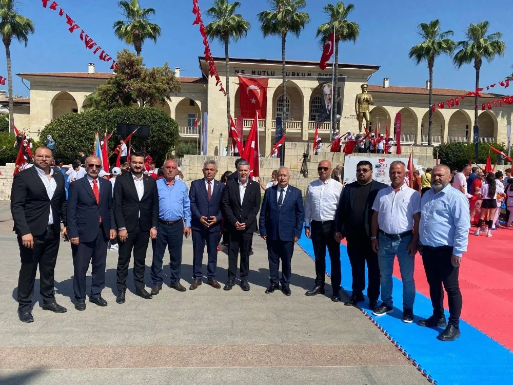 MHP’li Vekil Dr. Levent Uysal: 