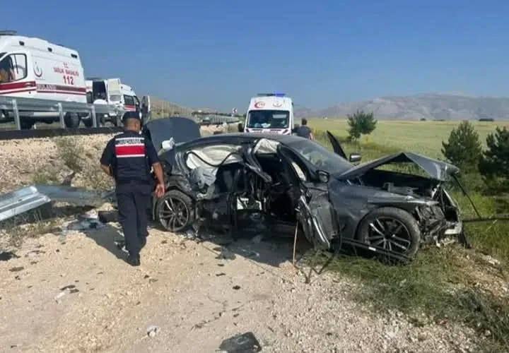 Bozyazı Eski Belediye Başkan Yardımcısı Salih Şahin Trafik Kazasında Ağır Yaralandı