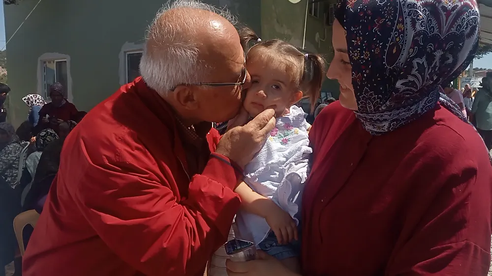 İYİ Parti Milletvekili Kocamaz Dereköy’de Halkla Buluştu