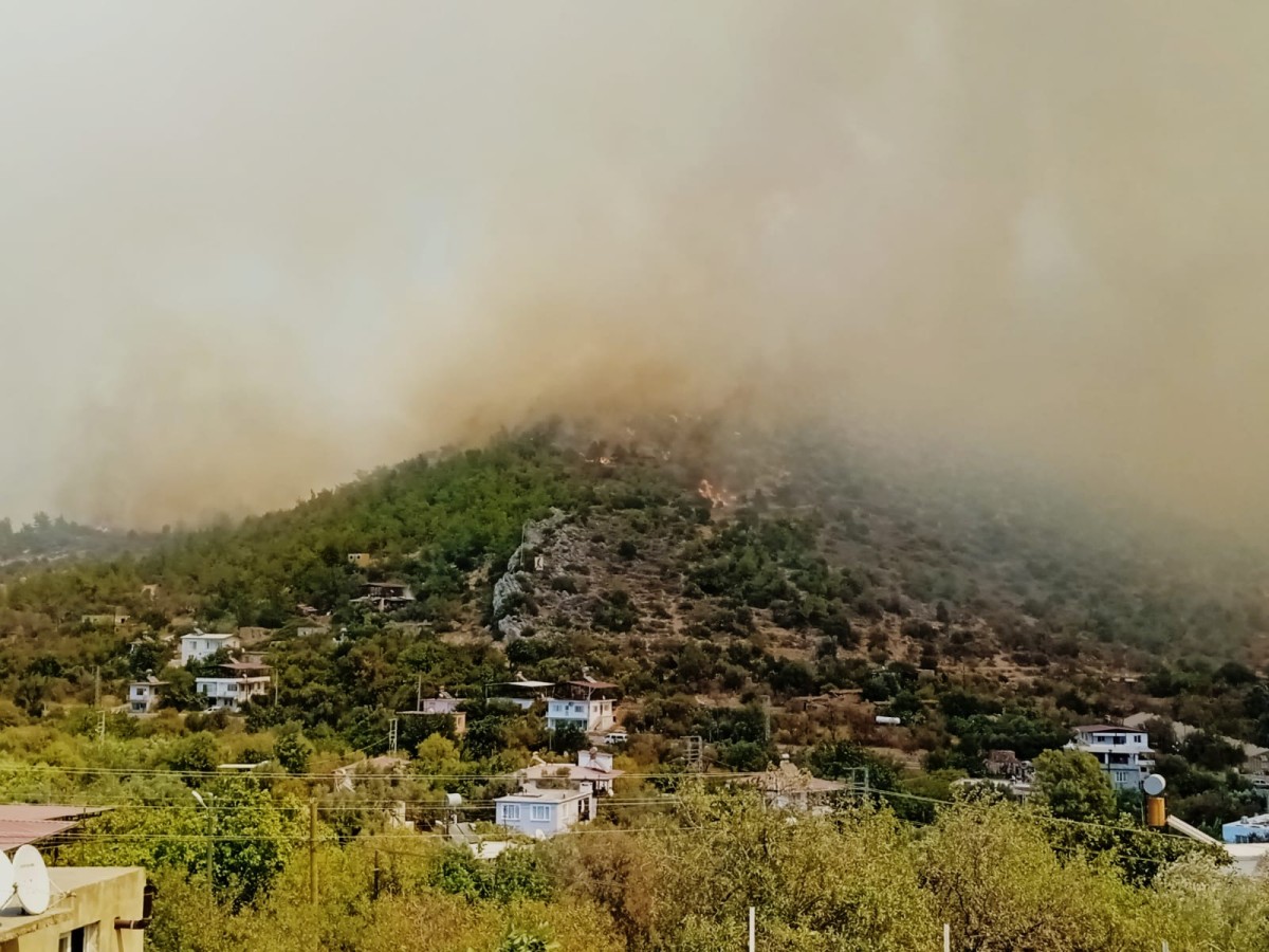 Yangın Akkuyu Nükleer Santrale Yöneldi 