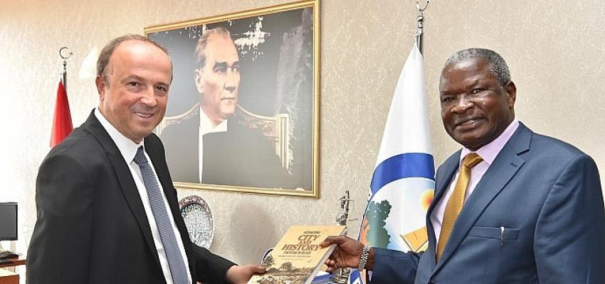 Avcılar Belediyesi vizyon çalışmaları ile dünyaya örnek oluyor