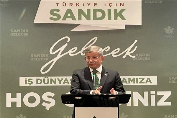 Davutoğlu: ″İktidara geldiğimizde hukuka olan güveni yeniden tesis edeceğiz″