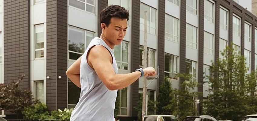 Fitbit’in, yeni akıllı saat modelleri Versa 4, Sense 2 ve Inspire 3 Türkiye’de satışa çıkıyor