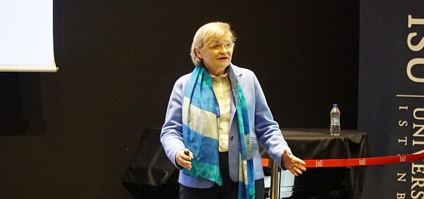 1. Sağlık Okuryazarlığı Sempozyumu  İSÜ Kongre Merkezi’nde gerçekleştirildi